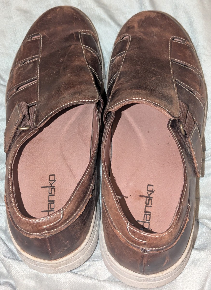 Men’s Dansko Men\'s Vince Flat Dark Brown Leather Size 43 US size 10 Dansko Vince Flat Mens US Size 10.5-11 EU Size 44 Brown  main image 3