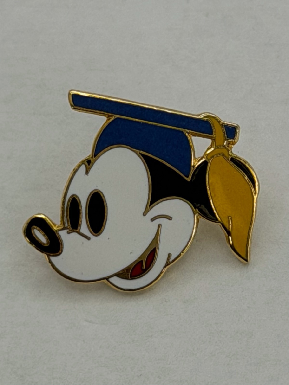 Mickey Institute - Graduate Head - Dark Blue 2004 Disney Pin G8