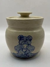 Vtg PR Storie Pottery Co. Small Crock w Lid, Adorable Bear Eating Cookie