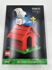 Peanuts: Snoopy's Doghouse