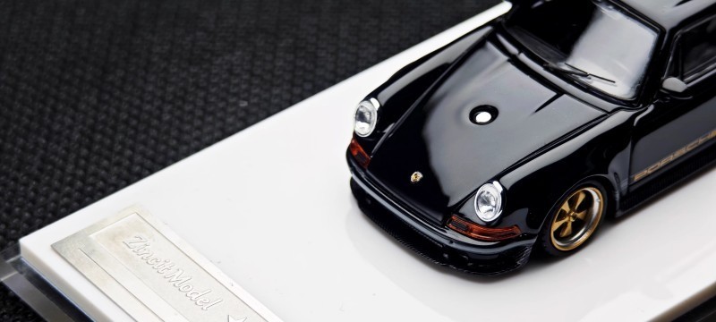 ZM Zincit Model 1:64 Porsche 911 964 Singer Coupe DLS Sports