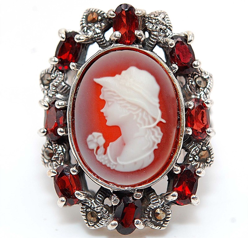 Swiss Marcasite Italian Cameo White Lady 925 Sterling Silver Ring Sz 6 PC13-1