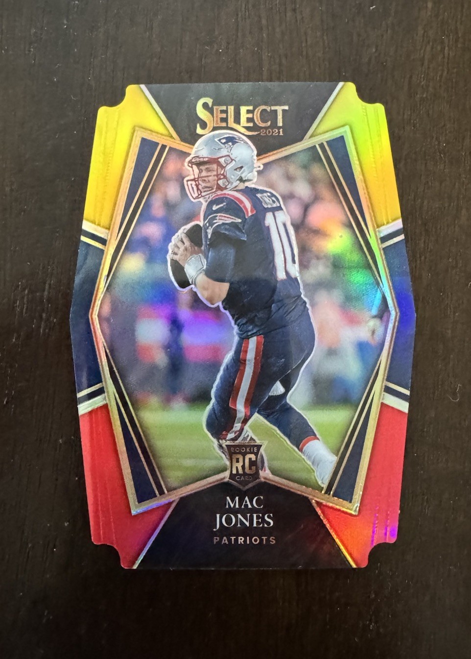 2021 Panini Select Premier Level Red & Yellow Prizm Die-Cut Mac Jones Rookie RC