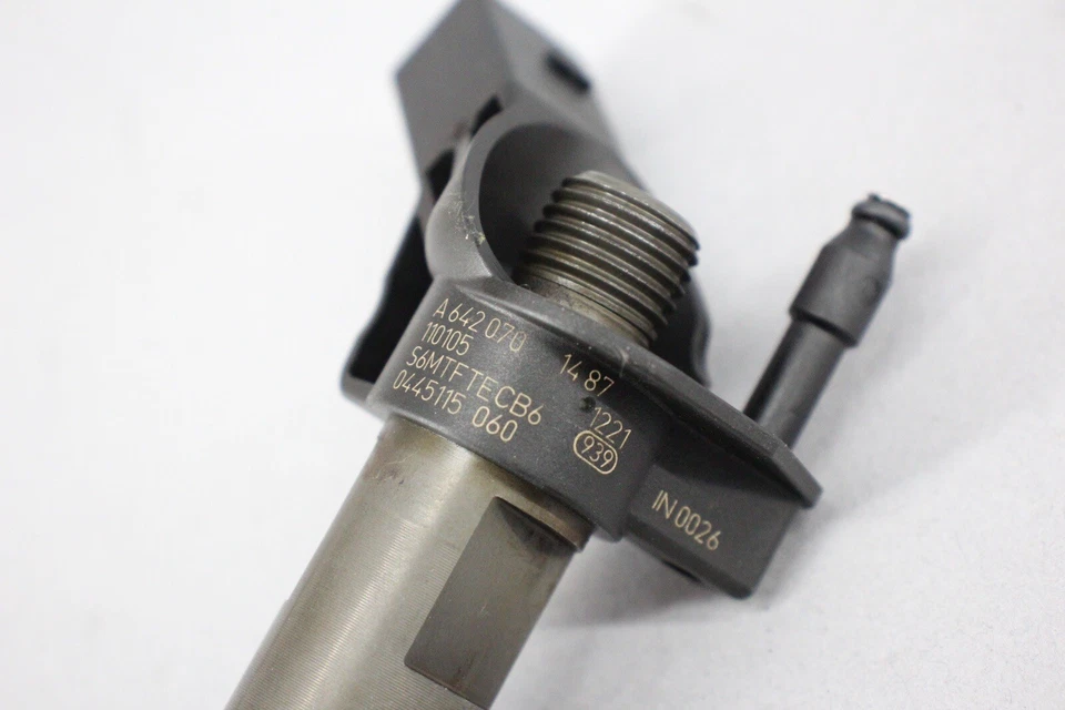 ✅ 07-13 Mercedes GL350 ML350 ML320 Diesel 3.0L CDI Inyector de Combustible A6420701487 OEM Foto 3 de 4