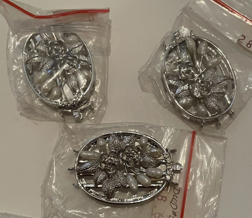 box clasps for jewelry LOT - Image 2 of 4