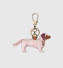  450 New  Boxed Gucci Pink Logo Dog Shaped Bag Charm