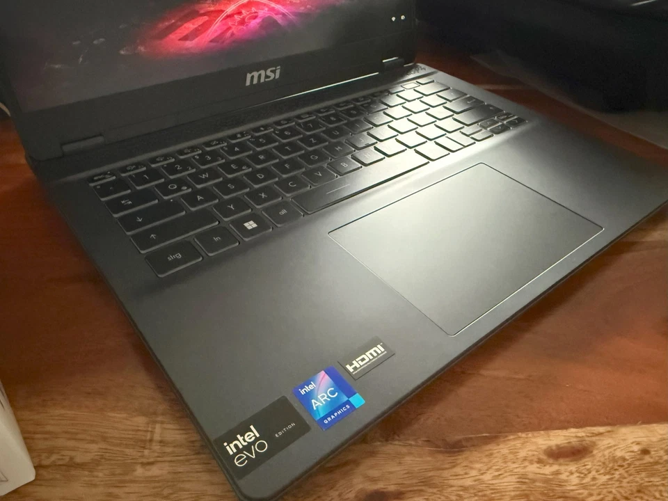 MSI Prestige 14 AI Evo Laptop, Intel Core Ultra, Intel Arc, 1 TB *NEUwertig - Bild 4 von 4