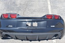 2010-2015 Chevrolet Camaro Ss Complete Rear Bumper Assembly Oem Original Used 2010-2015 Chevrolet Camaro Ss Complete Rear Bumper Assembly Oem Original Used