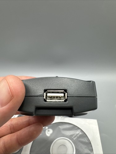 IOGear GPSU21 Print Server with Power Coord and Ethernet Cable - Picture 3 of 5