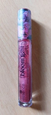 Essence in the Bloom Light Shiny Lipgloss 4,6 ml - Nr. 01 Moonlight