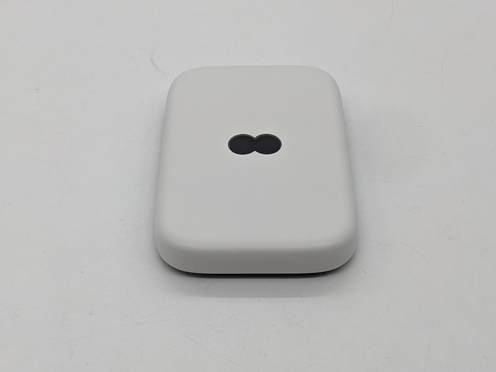 FAULTY EE EE72E unlocked PAYG 4G mini mobile WiFi wireless router portable READ