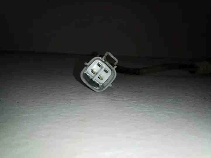 Sensore ossigeno lambda LEXUS RX L1 8946548210 3.3 26232769 - Immagine 2 di 3