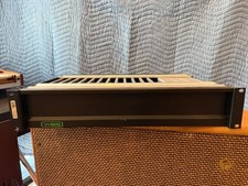 Amplificatore distro Ward Beck Systems (WBS) M8204