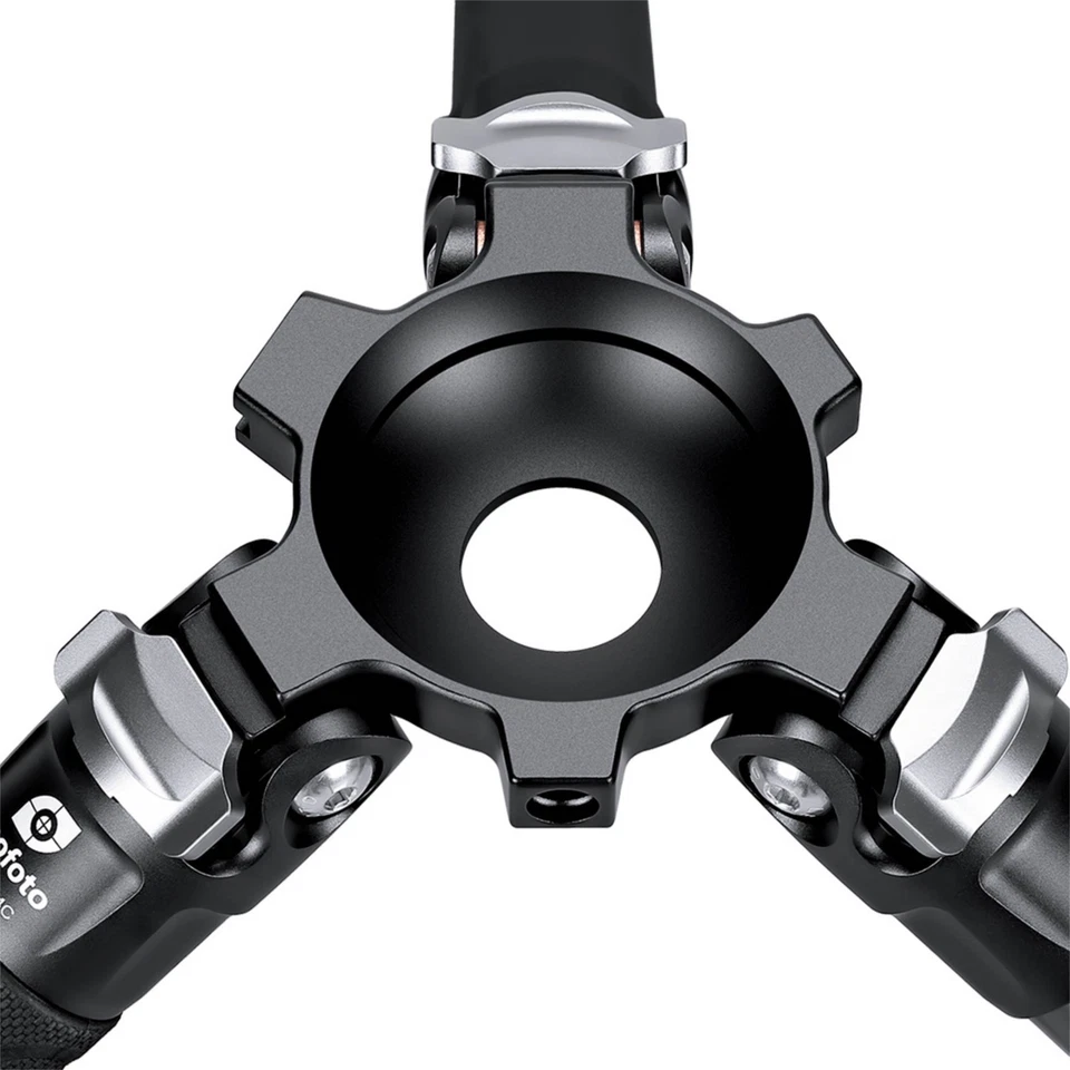 LEOFOTO LVM-324C TRIPOD + BV-15 HEAD - Image 2 of 4