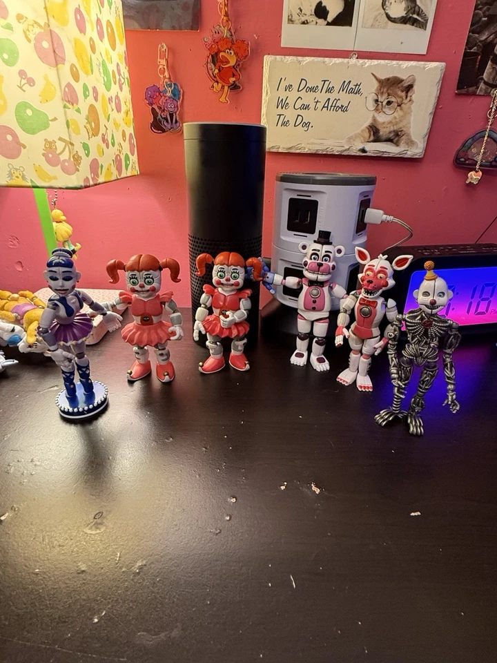 Gran lote de figuras de acción FNAF Foto 3 de 4