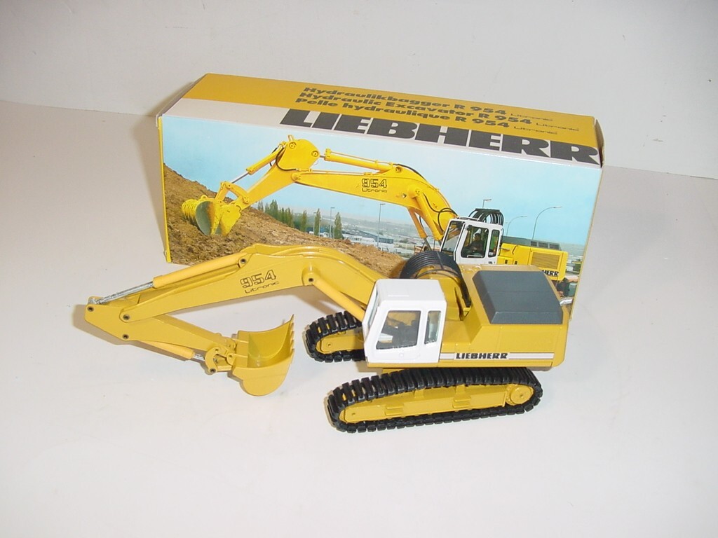 1/50 Liebherr 954 Litronic Excavator by Conrad NIB! Never
