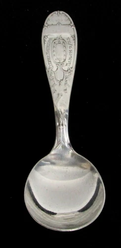 VINTAGE INTERNATIONAL STERLING SILVER YOUTH / BABY SPOON