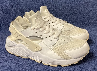 Nike Air Huarache Athletic Running Shoes Women 8 White EXCELLENT!! | eBay