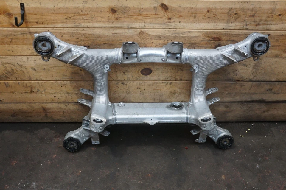 Rear Subframe Cradle Crossmember OEM 33316883918 BMW 750i XDrive G12 2016-2022 - Image 3 of 4