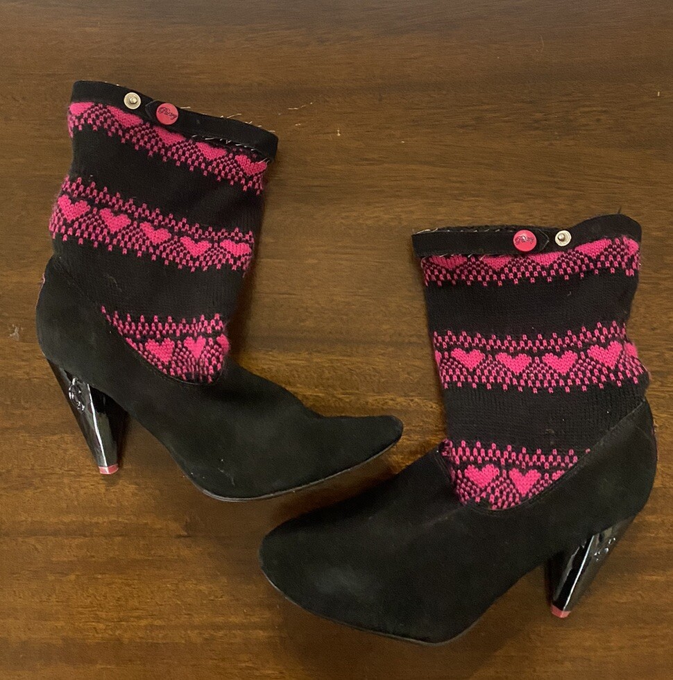 Women's Pastry Black/Pink Heart Knit Ankle Booties/High Heel/Size 8M