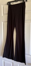 No Boundaries Juniors black ribbed/flare leg mid-rise lounge pants Small 3-5