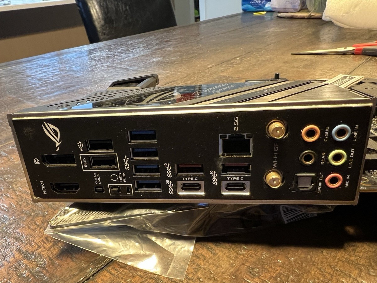 ASUS ROG Strix Z690-F Gaming WiFi DDR5 – LGA1700 OC Ready | eBay