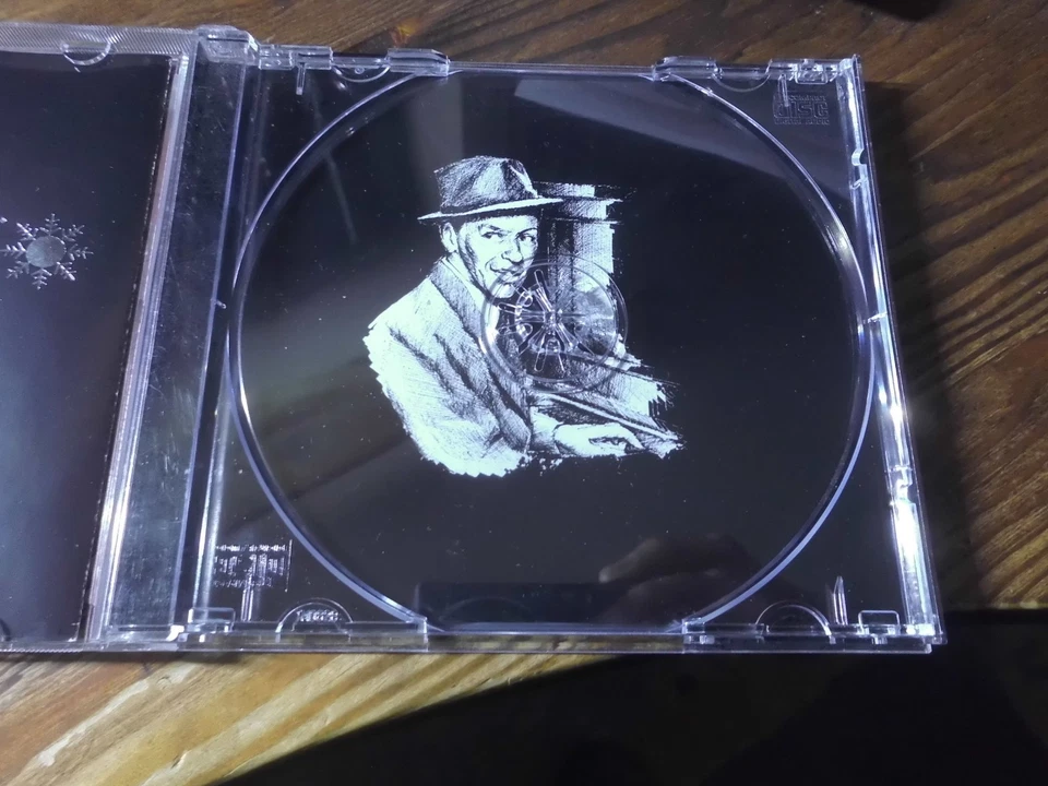 FRANK SINATRA CD: SINGS CHRISTMAS CLASSICS (EUROPE; TCM  – 220092) - Bild 4 von 4