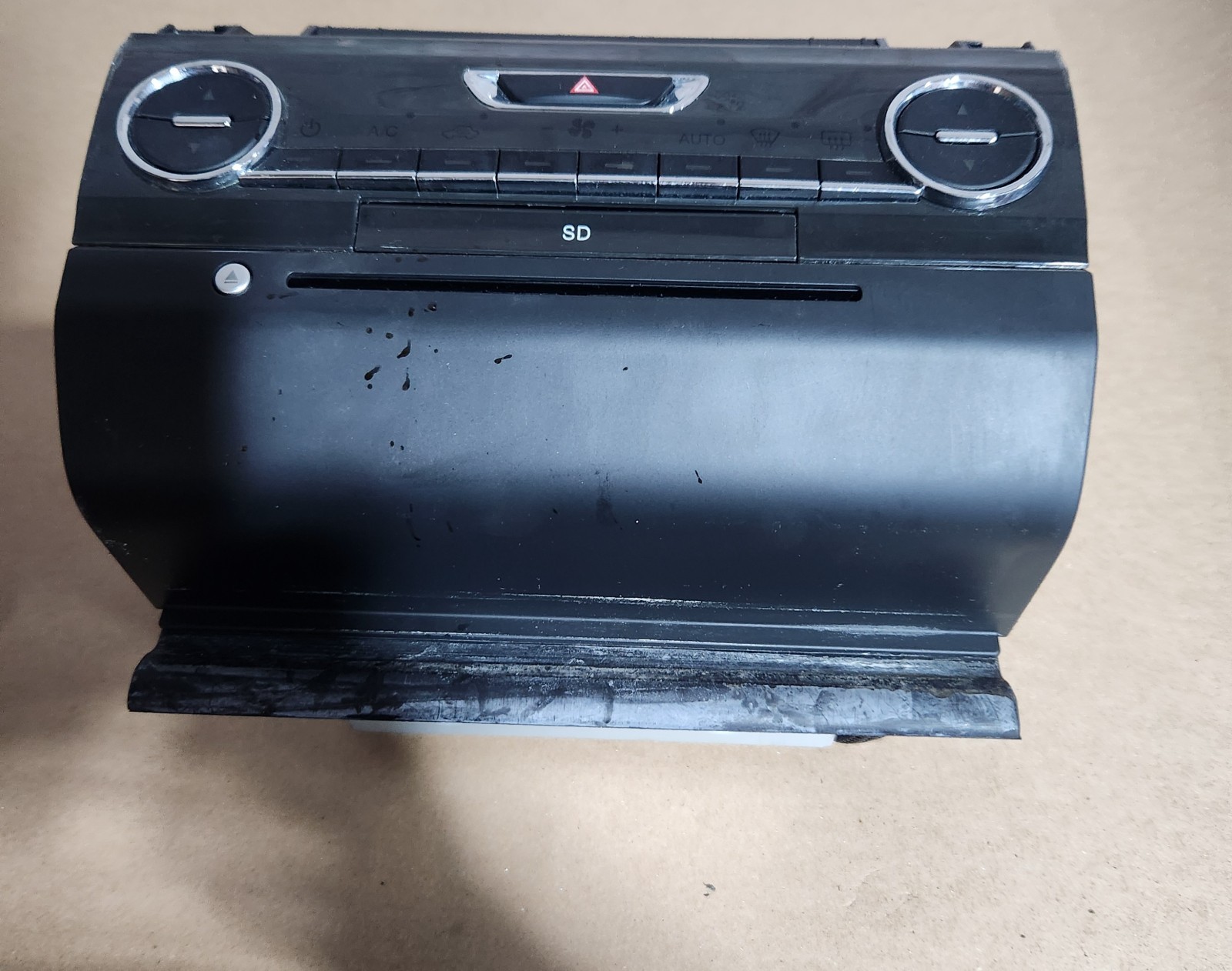 Maserati Ghibli 2014-2017 Head unit P/N 06700084910