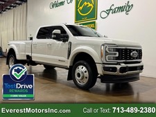 2023 Ford F-450 LARIAT ULTIMATE 4X4 CC HO DIESEL 1OWNER  TOW TECH