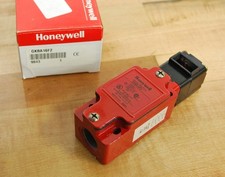 Honeywell GKBA16F2 Micro Switch - USED