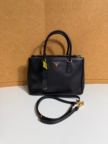 Prada Pre-Owned Authentic Luxury Handbag Black 30×20 Free Tracked Shipping
