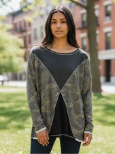 BIBI Camo Distressed Colorblock Top XL NWT Bo...
