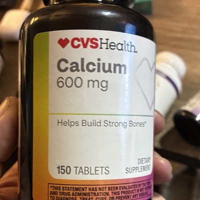 CVS Health Calcium 600 mg 150 Tablets Helps Build Strong Bones