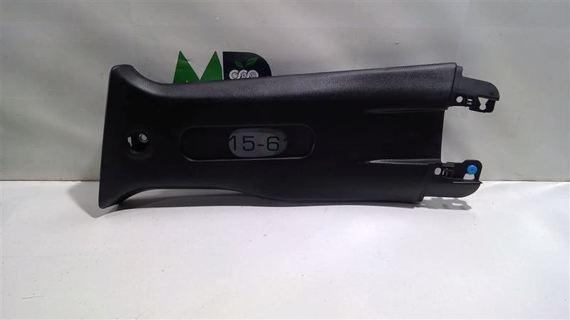 2015 - 2023 JEEP RENEGADE LEFT SIDE B PILLAR UPPER TRIM COVER OEM 6NZ64LXHAA