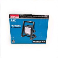 Makita DML805 18V LXT Lithium-Ion Cordless Corded 20 LED Work Light Tool Only