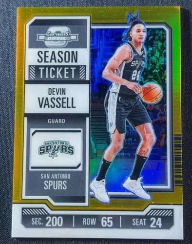 Devin Vassell 2023-24 Panini Contenders Optic Season Ticket Gold Prizm /10 #89