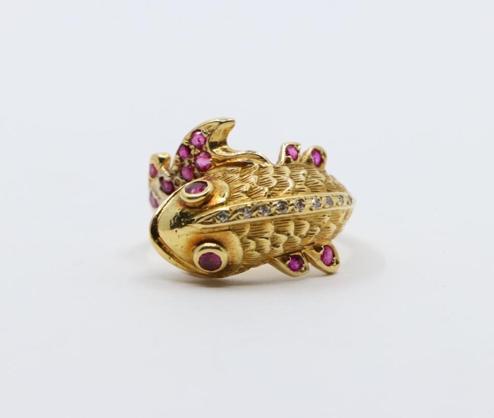 14K Gold Ruby Diamond Fish Ring - image 5