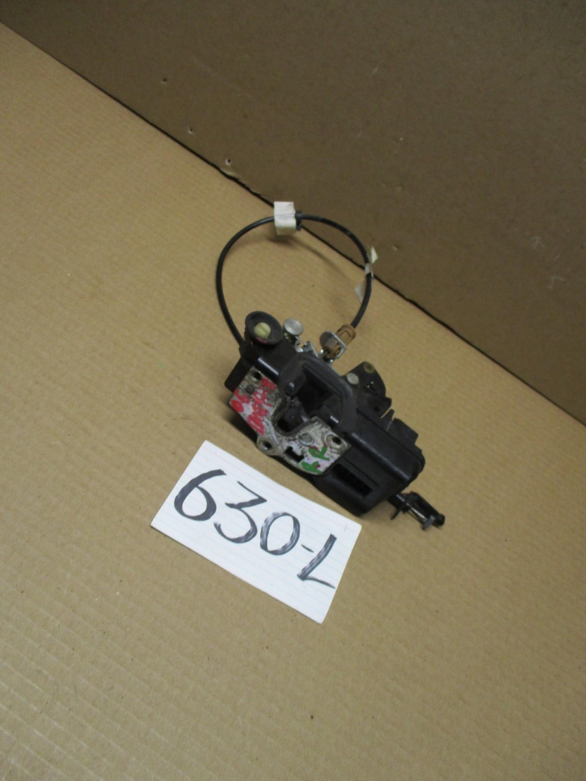 06 07 08 09 10 11 12 13 Impala REAR Passenger Door Latch Power Lock #630-L