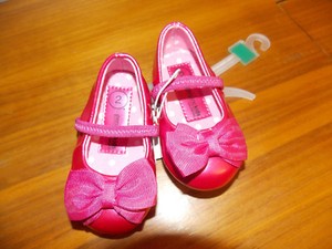 girls hot pink dress shoes