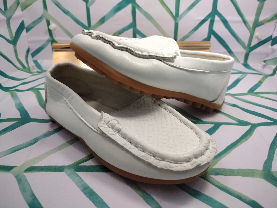 Niño pequeño Blanco Mocasín Vestido Informal Zapatos Sin Cordones Suave Barco Peces Escala Talla 11 Foto 3 de 4