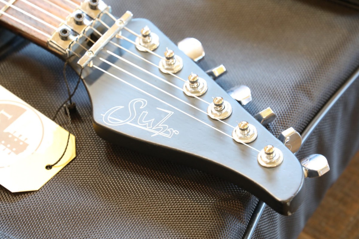 【Suhr】 Modern Pro Satin HSH Suhr Modern Satin Pro Black HSH Floyd Rose Electric Guitar