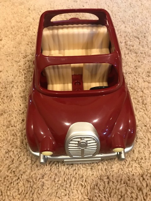 calico critters red car