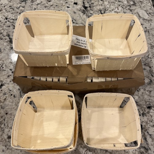 Vintage Wooden Fruit Baskets , 35 Pieces Berry Vegetable Gift Craft Baskets