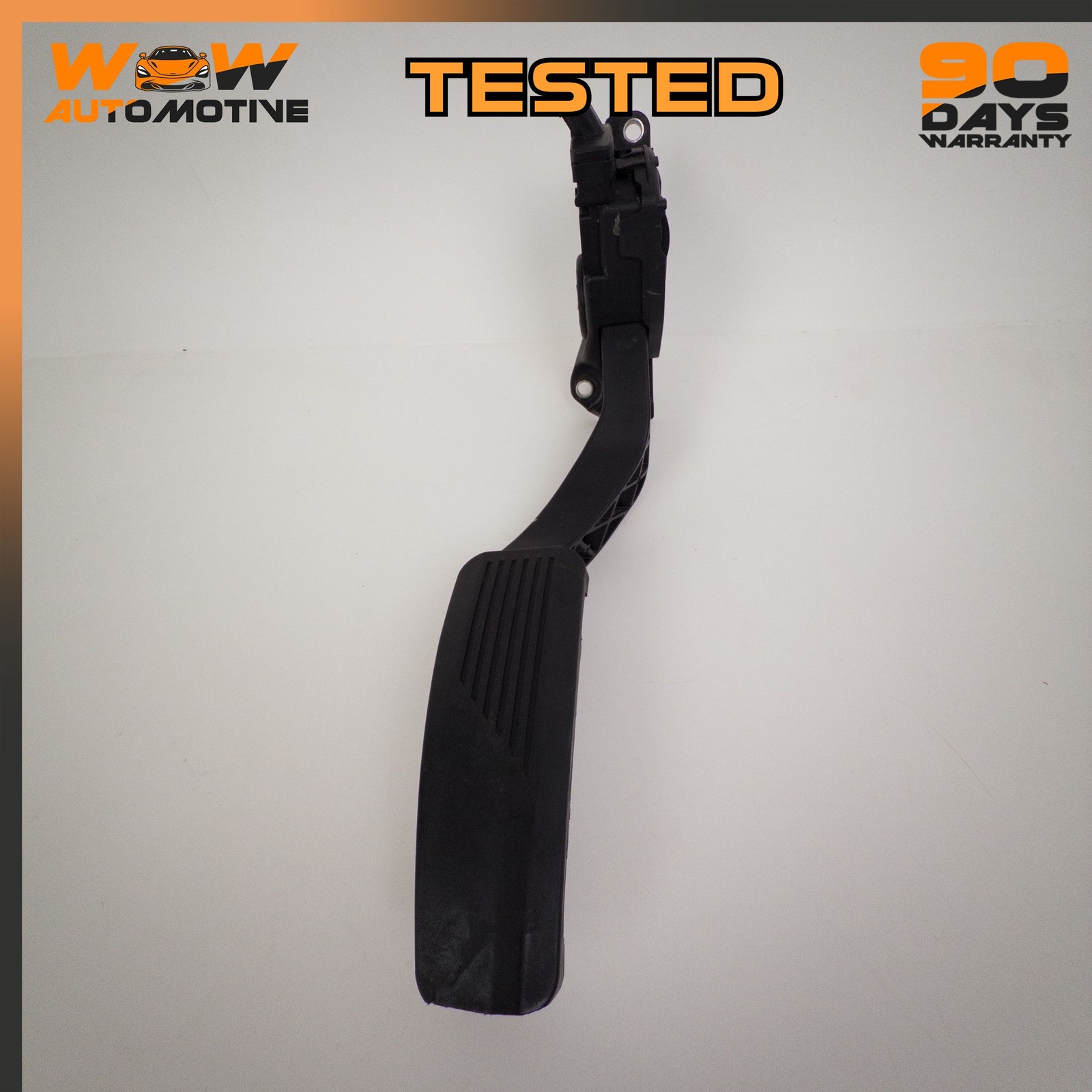 Maserati Quattroporte 2013-2019 FRONT+LEFT Accelerator pedal