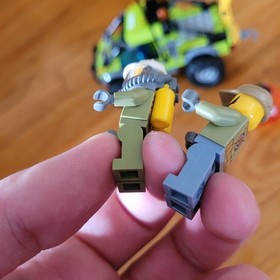 LEGO CITY: Volcano Exploration Truck (60121) 99% Complete