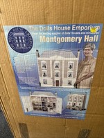 Montgomery Hall Dolls House ￼
