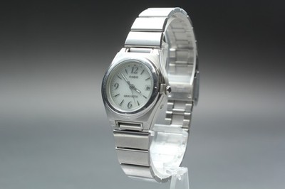 Vintage [fast neuwertig] Casio WAVE CEPTOR LWQ-10 5253 Quarz Damenuhr aus JAPAN