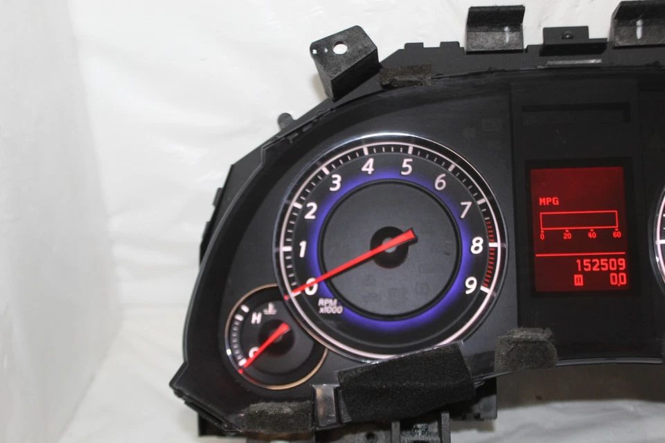 Cuadro de instrumentos velocímetro 09 Infiniti M37 tablero medidores 152.509 millas Foto 3 de 4
