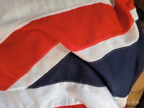 Large Vintage Union Jack Flag 8' X 4'6" - Picture 3 of 4