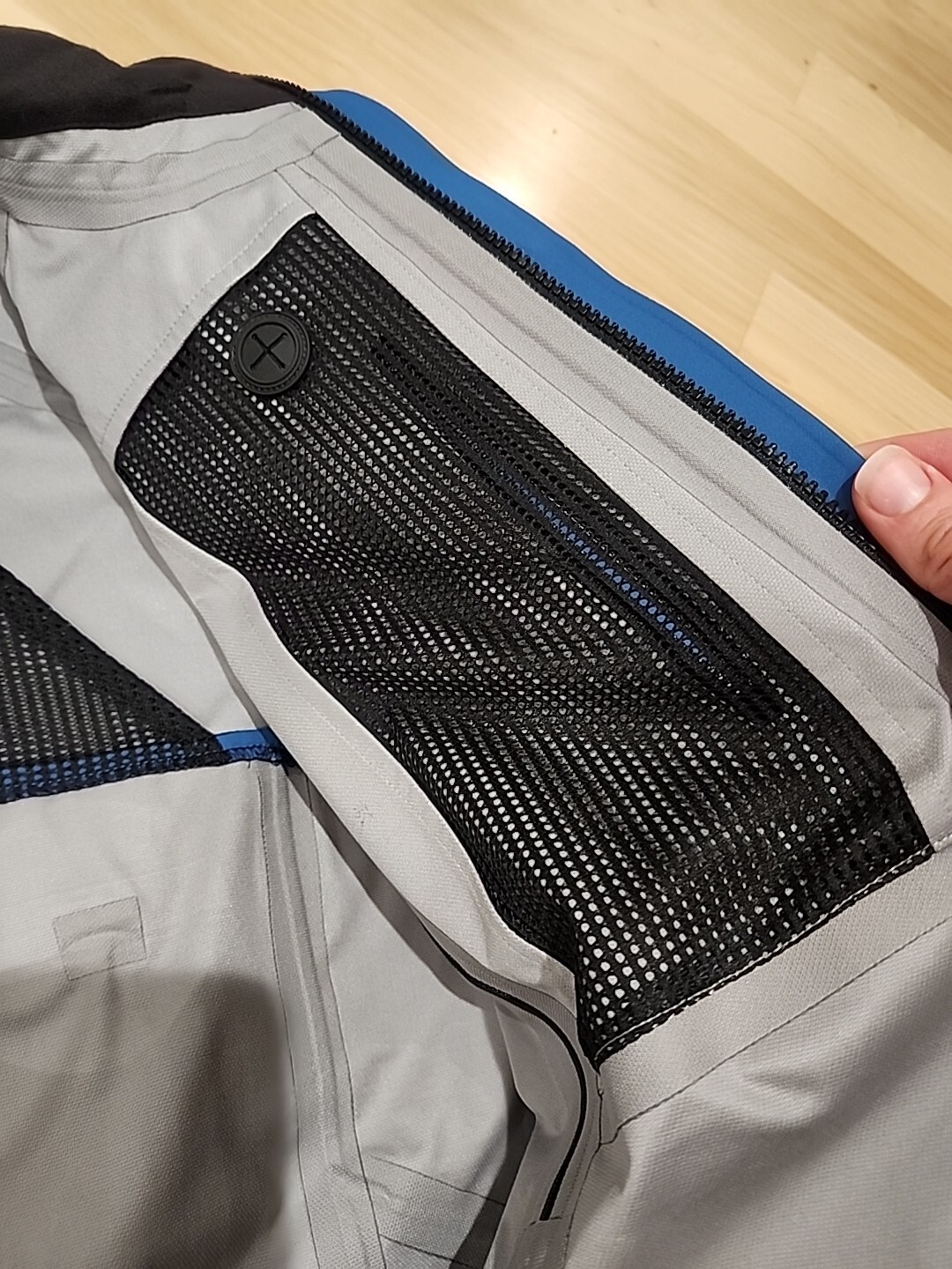 Showers Pass Transit CC Jacket - Women's Alps Blue  XL Sold Out Online Euc! 